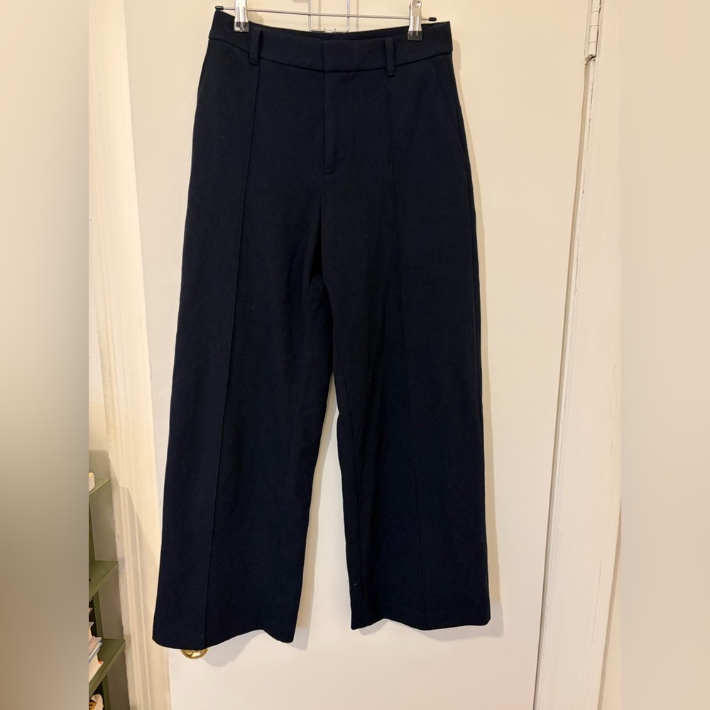 Uniqlo Size Small Brushed Jersey Pleated Navy Wide-Leg Trousers